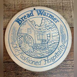Vtg 1990 Lyn Ulick Ceramic Bread Warmer Old Fashioned Hospitality Mill 6 1/2"